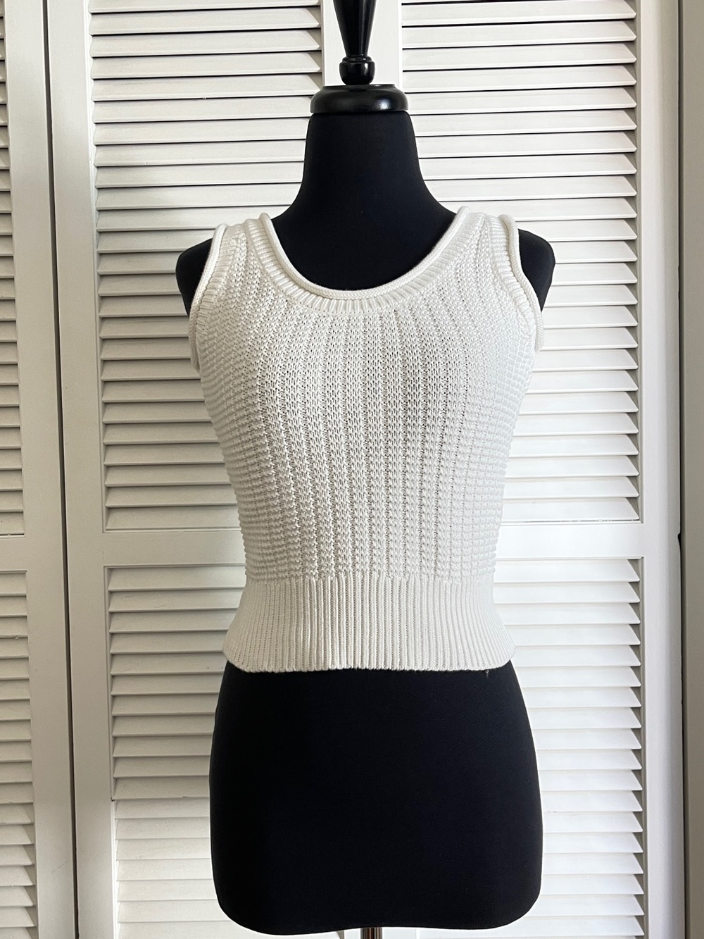 NWOT Quince 100% Organic Cotton Waffle Stitch Sweater Tank
